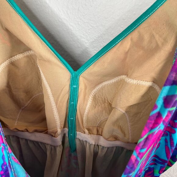 Vintage Maxine Of Hollywood One-Piece Blue Geometric V-Neck Swimsuit - Picture 8 of 9